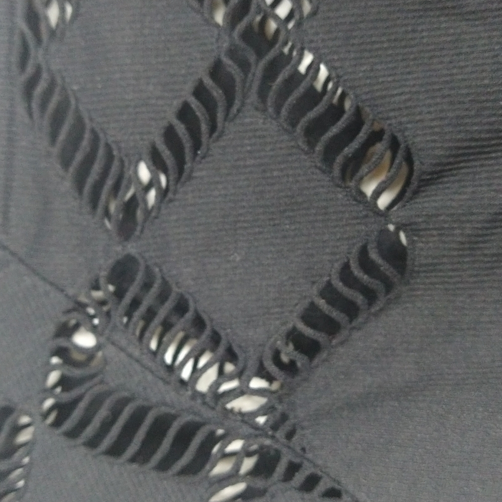 Bebe Diamond Slashes Black Off Shoulder Top Size:M/L - Picture 2 of 9
